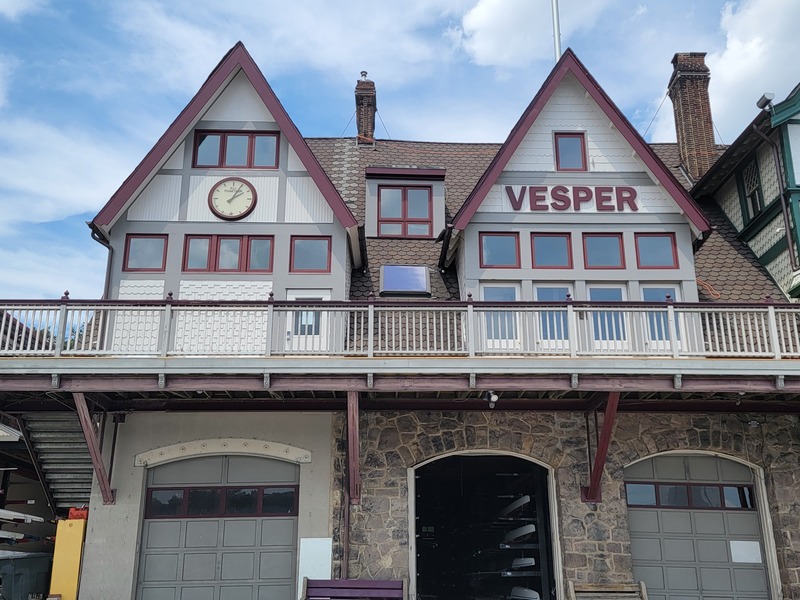 Image 14 - A new cantilevered riverside deck echoed the original trussed cantilevered deck – the steel pipe columns that had been added in 1900 were removed to also increase shell maneuverability below.